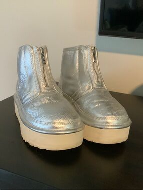 UGG Silver Metallic Front-Zip Platform Boots